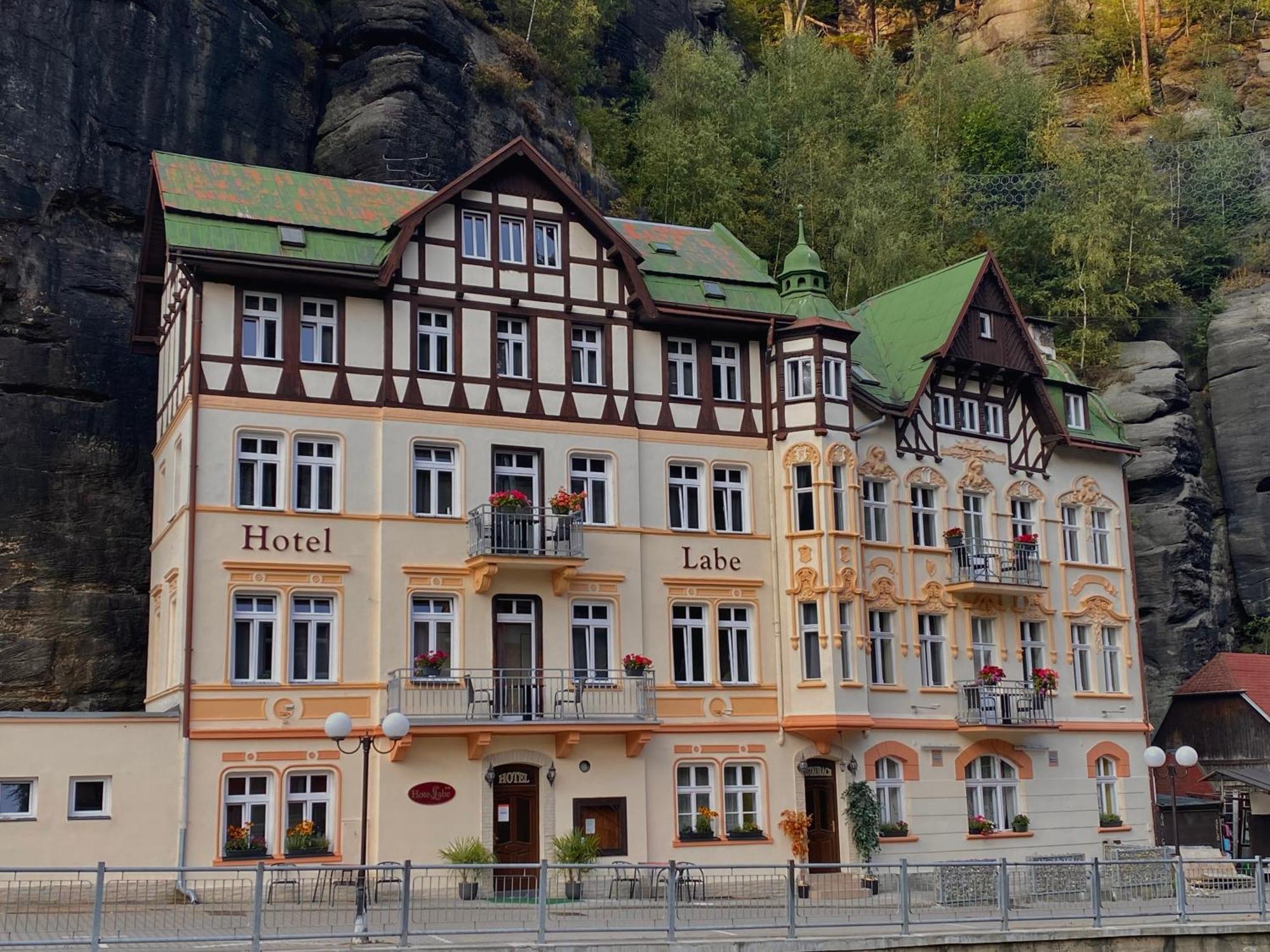 Hotel Labe Hrensko Exterior photo