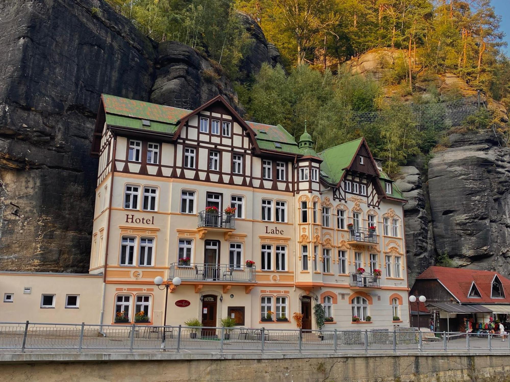 Hotel Labe Hrensko Exterior photo
